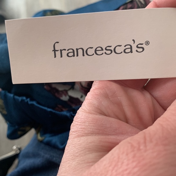 NWT! Francesca’s Miami off shoulder ruffle sleeve top - Picture 6 of 8